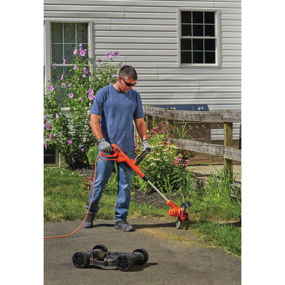 Black & Decker BESTA512CM 120V 6.5 Amp Compact 12 In. Corded 3-in-1 Lawn Mower - Image 4