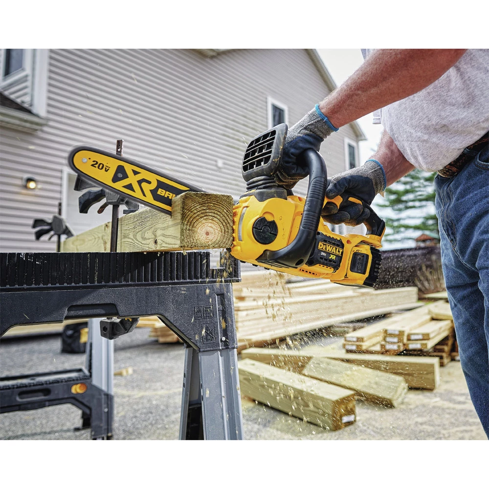 Dewalt DCCS620P1 20V MAX XR 5.0 Ah Brushless Lithium-Ion 12 In. Compact Chainsaw Kit - Image 13