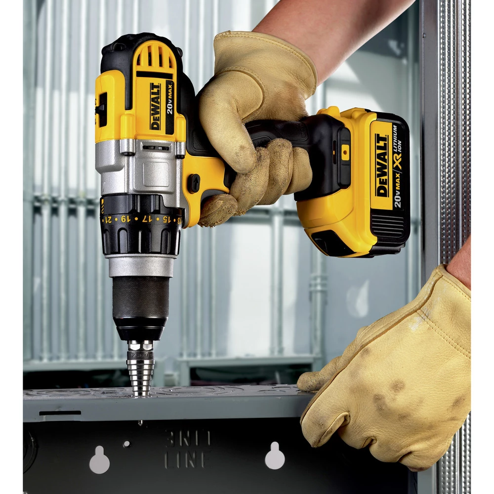Dewalt DCD980M2 20V MAX Lithium-Ion Premium 3-Speed 1/2 In. Cordless Drill Driver Kit (4 Ah) - Image 13