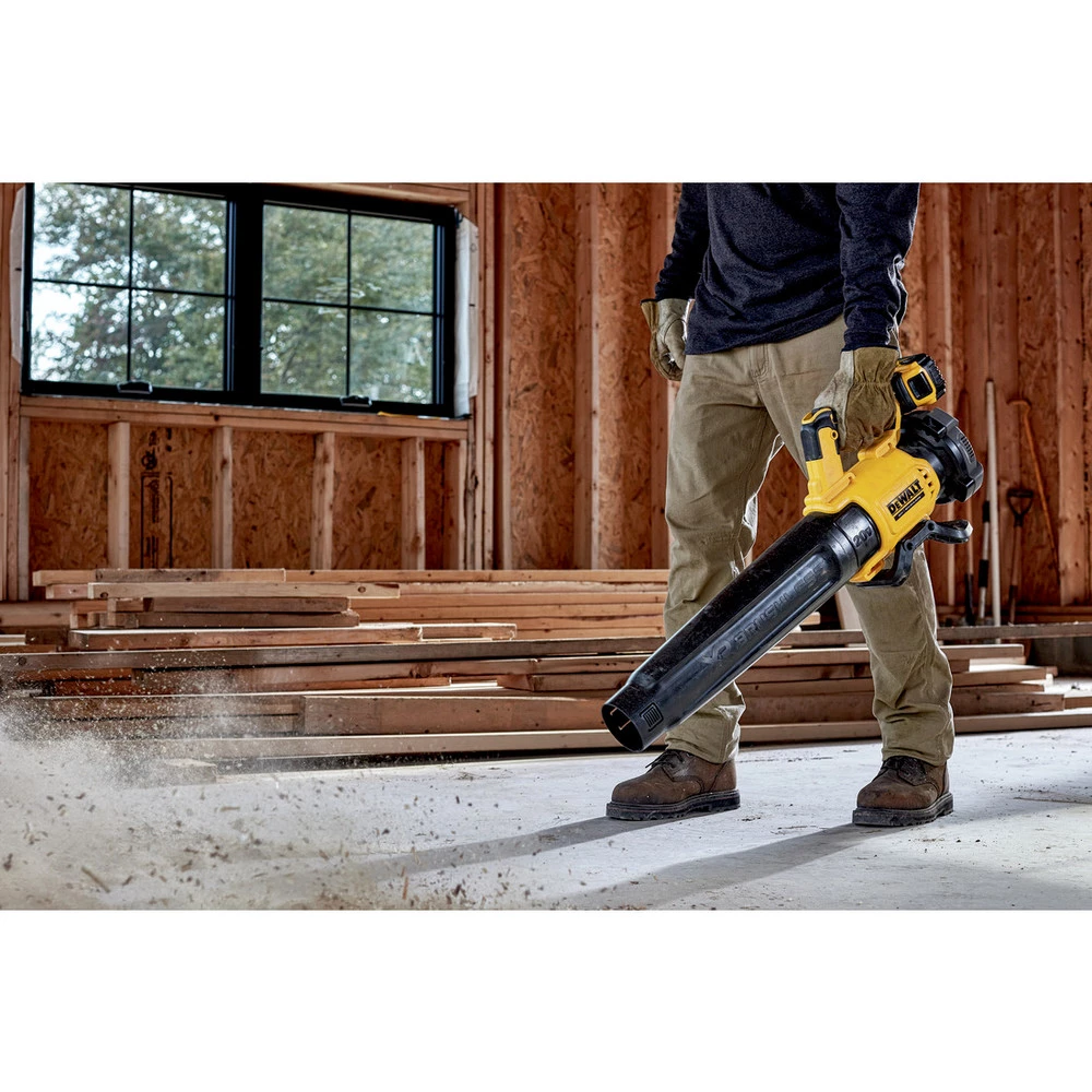 Dewalt DCKO222M1 20V MAX XR Brushless Lithium-Ion 14 In. Cordless Folding String Trimmer/Handheld Blower Combo Kit (4 Ah) - Image 11
