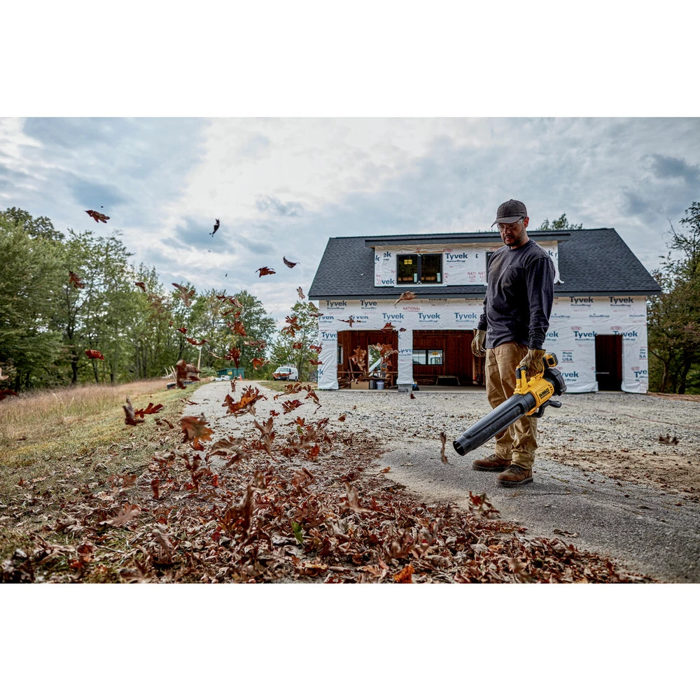 Dewalt DCKO222M1 20V MAX XR Brushless Lithium-Ion 14 In. Cordless Folding String Trimmer/Handheld Blower Combo Kit (4 Ah) - Image 13