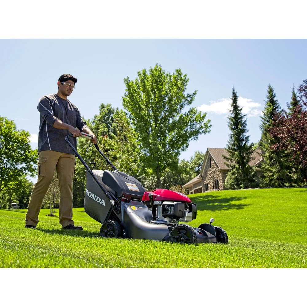 Honda HRN216VKA GCV170 Engine Smart Drive Variable Speed 3-in-1 21 In. Self Propelled Lawn Mower With Auto Choke - Image 6