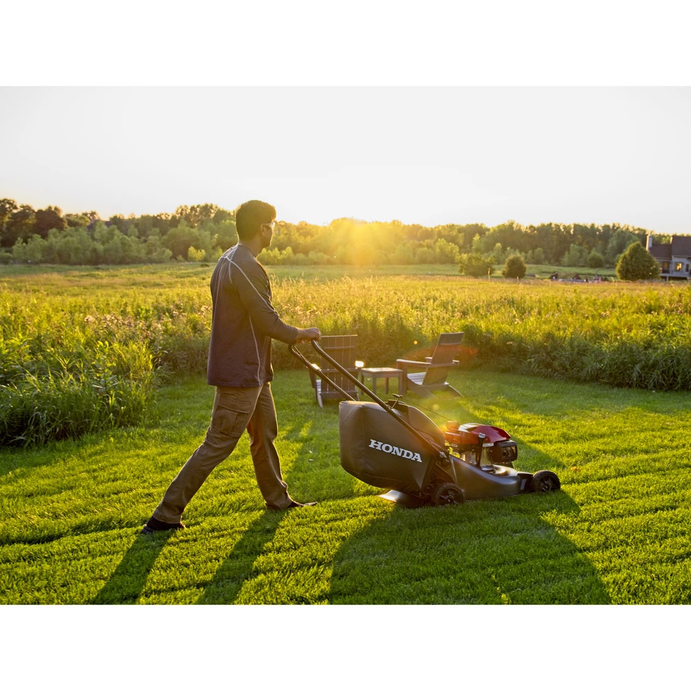 Honda HRN216VKA GCV170 Engine Smart Drive Variable Speed 3-in-1 21 In. Self Propelled Lawn Mower With Auto Choke - Image 10