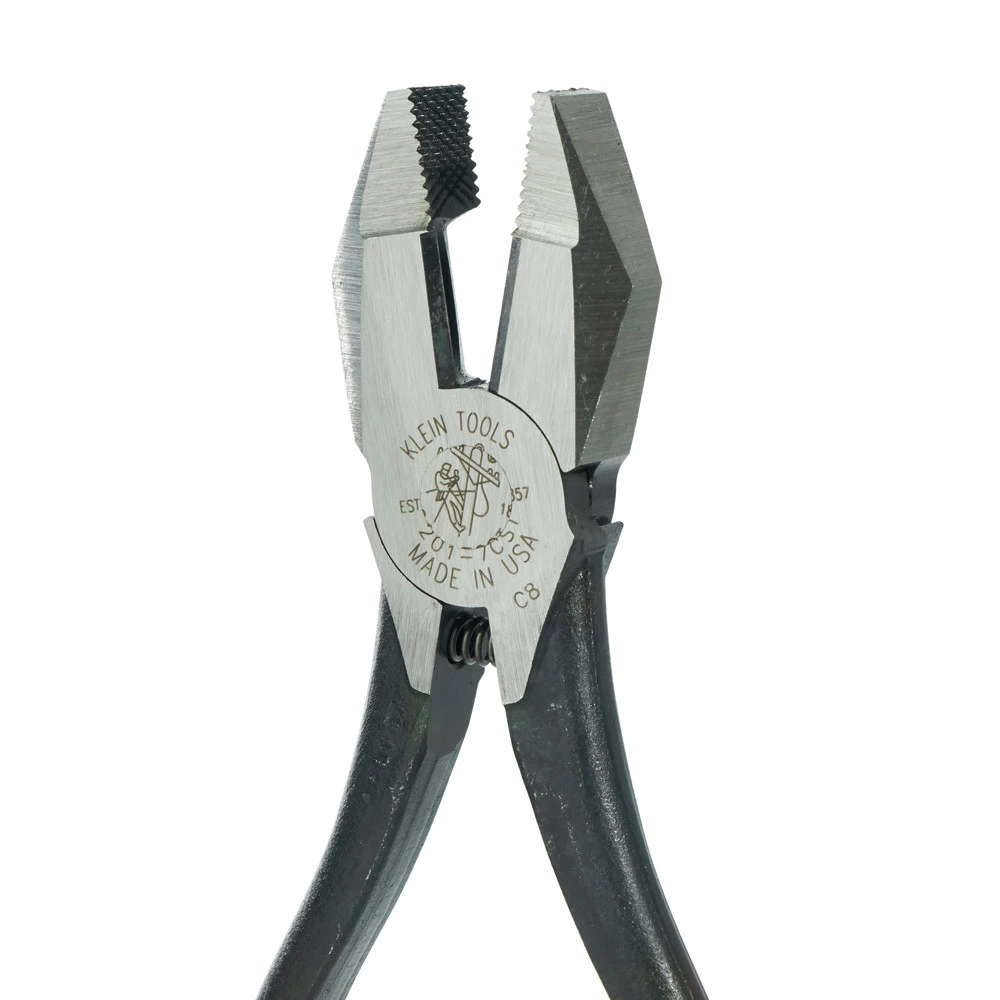 Klein Tools 201-7CST Ironworkers Work Pliers, 8 3/4 In Length, 5/8 In Cut, Plain Hook Bend Handle - Image 4