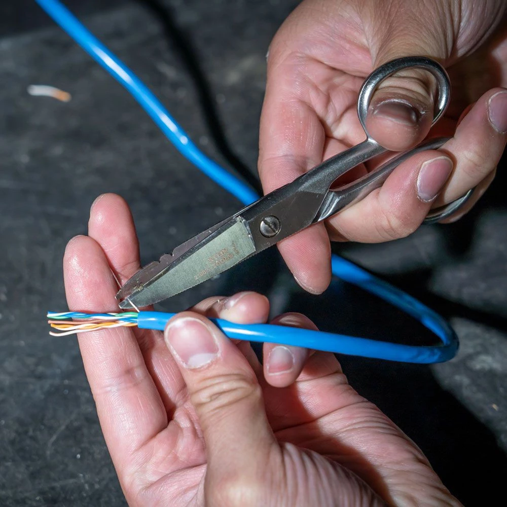 Klein Tools 2100-9 Electrician's 5-1/4 In. Stainless Steel Scissors With Stripping Notches - Image 7