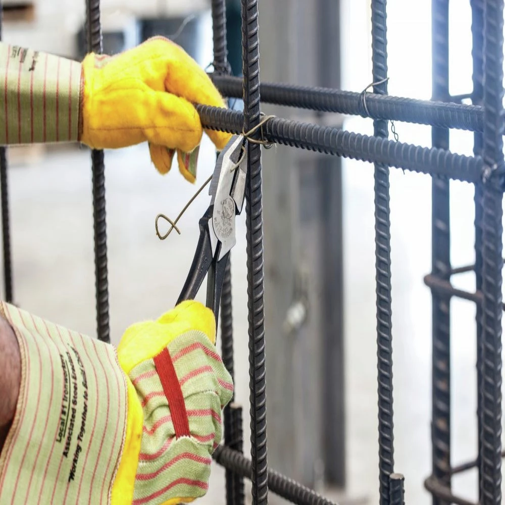 Klein Tools 213-9ST Rebar Work Pliers With Plain Handle - Image 3