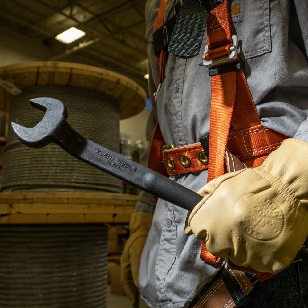 Klein Tools 3222 1-1/8 In. Nominal Opening Spud Wrench For Regular Nut - Image 6