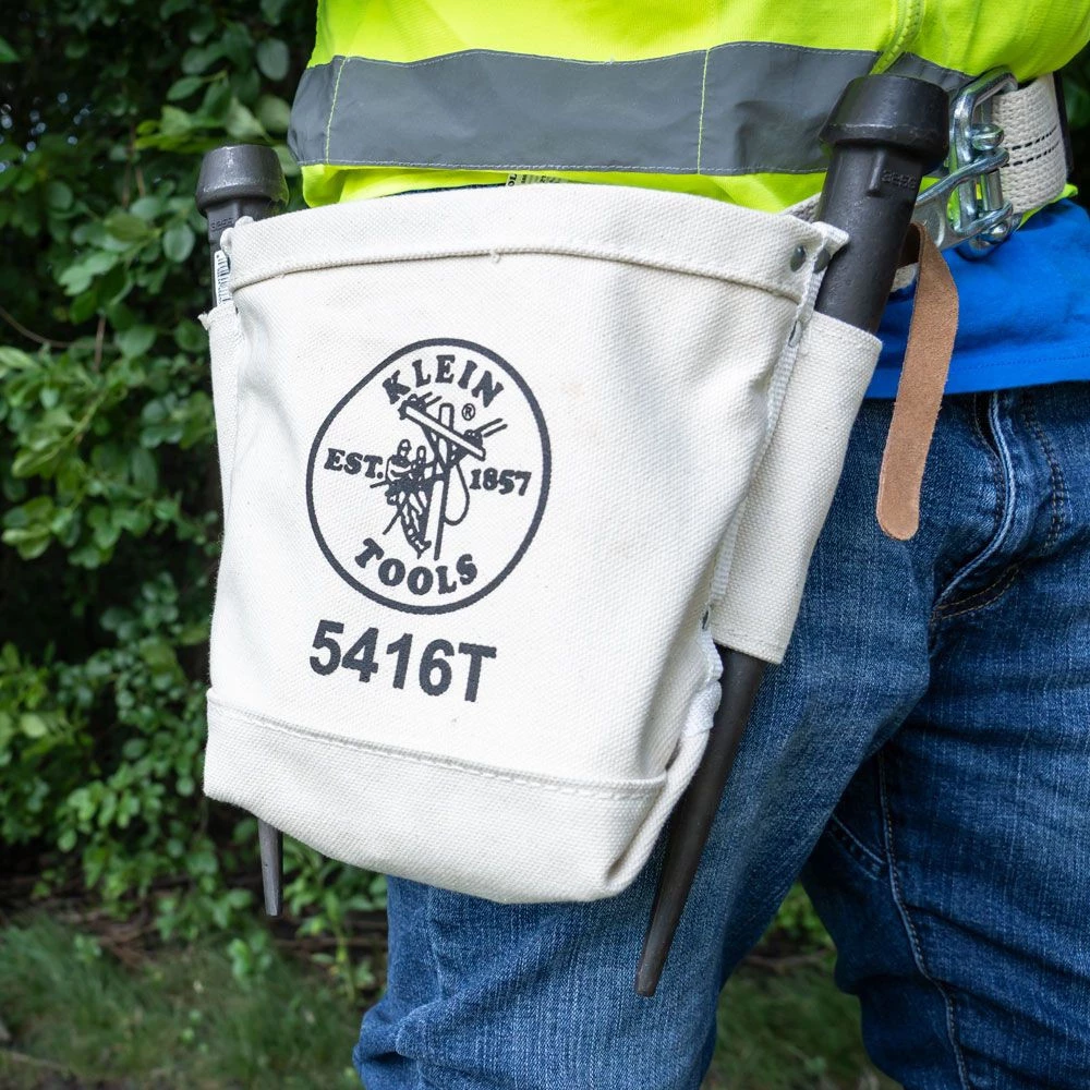 Klein Tools 5416T No. 4 Canvas 5 X 10 X 9 In. Bull Pin And Bolt Pouch With Tunnel Connection - Image 7