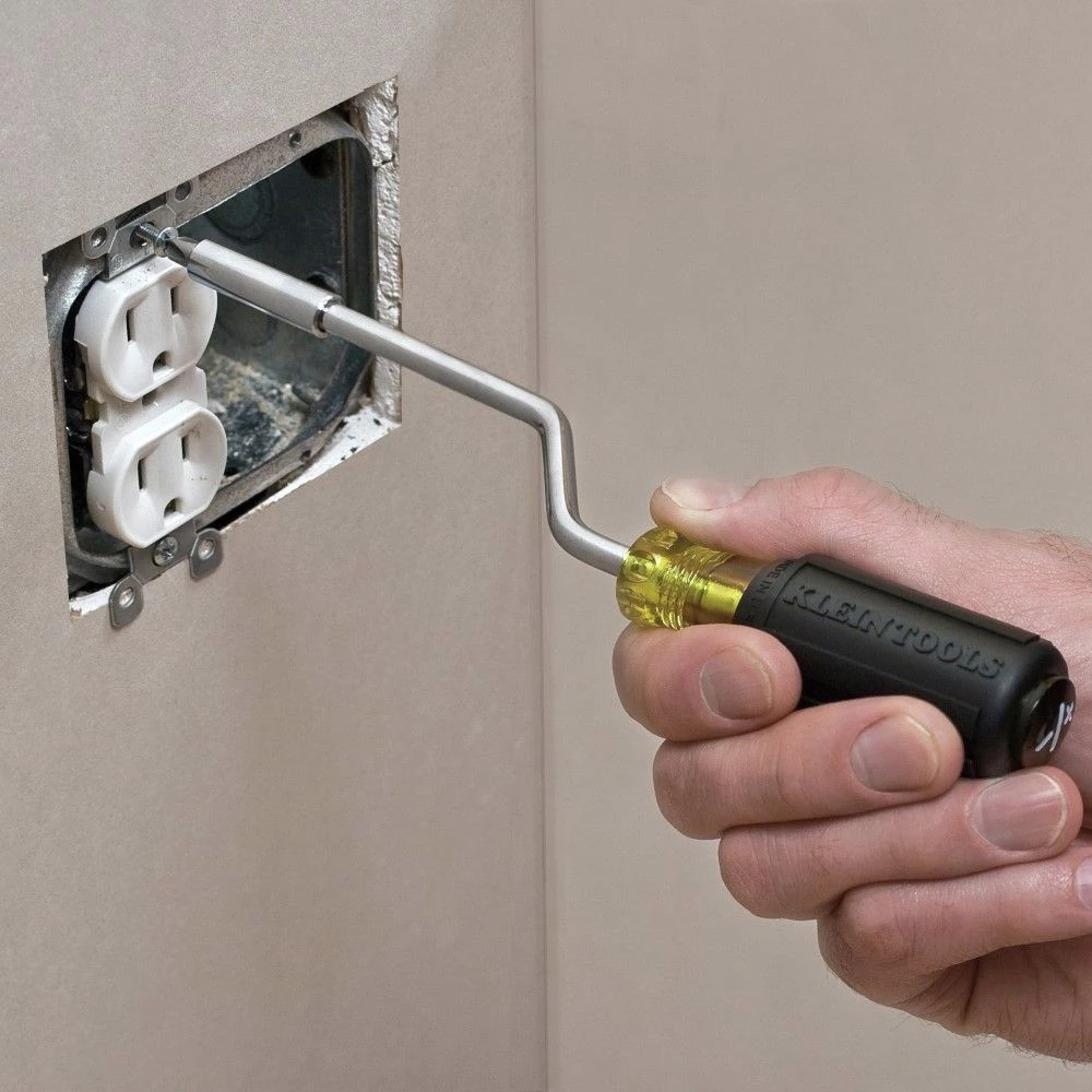 Klein Tools 67100 2-in-1 Rapi-Drive Multi-Bit Screwdriver - Image 8