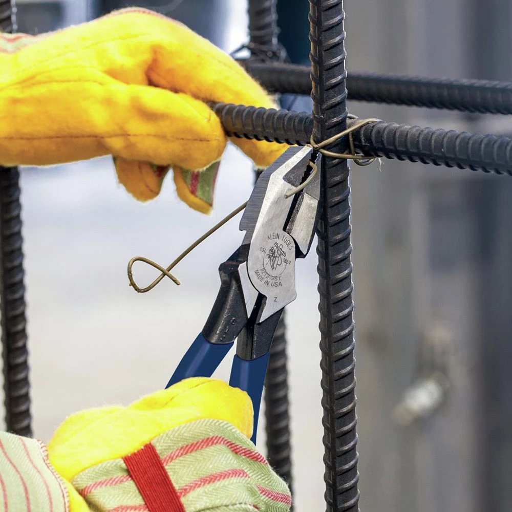 Klein Tools D213-9ST Ironworkers Pliers, 9 9/32 In Length, 23/32 In Cut, Plastic-Dip Hook Bend Handle - Image 7