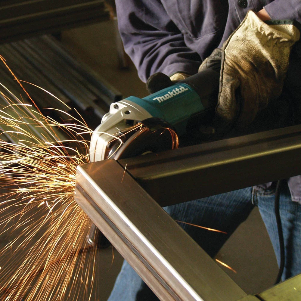 Makita 9564P 4-1/2 In. 10 Amp Paddle Switch AC/DC Angle Grinder - Image 4