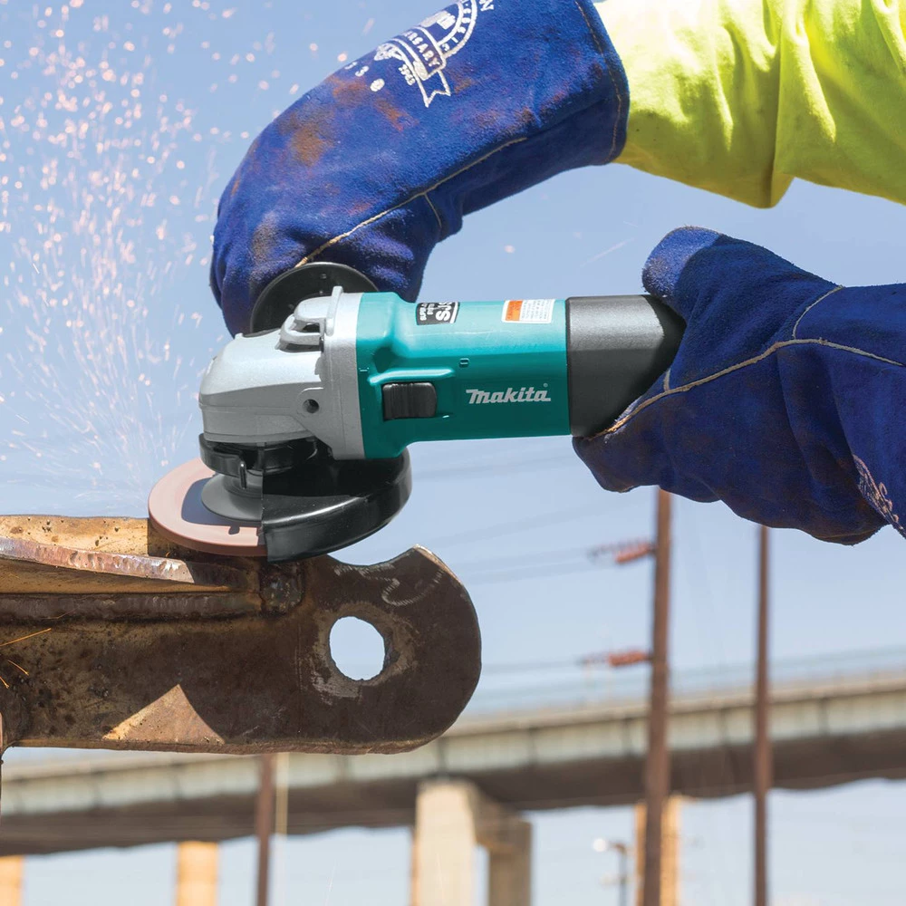 Makita 9564P 4-1/2 In. 10 Amp Paddle Switch AC/DC Angle Grinder - Image 9