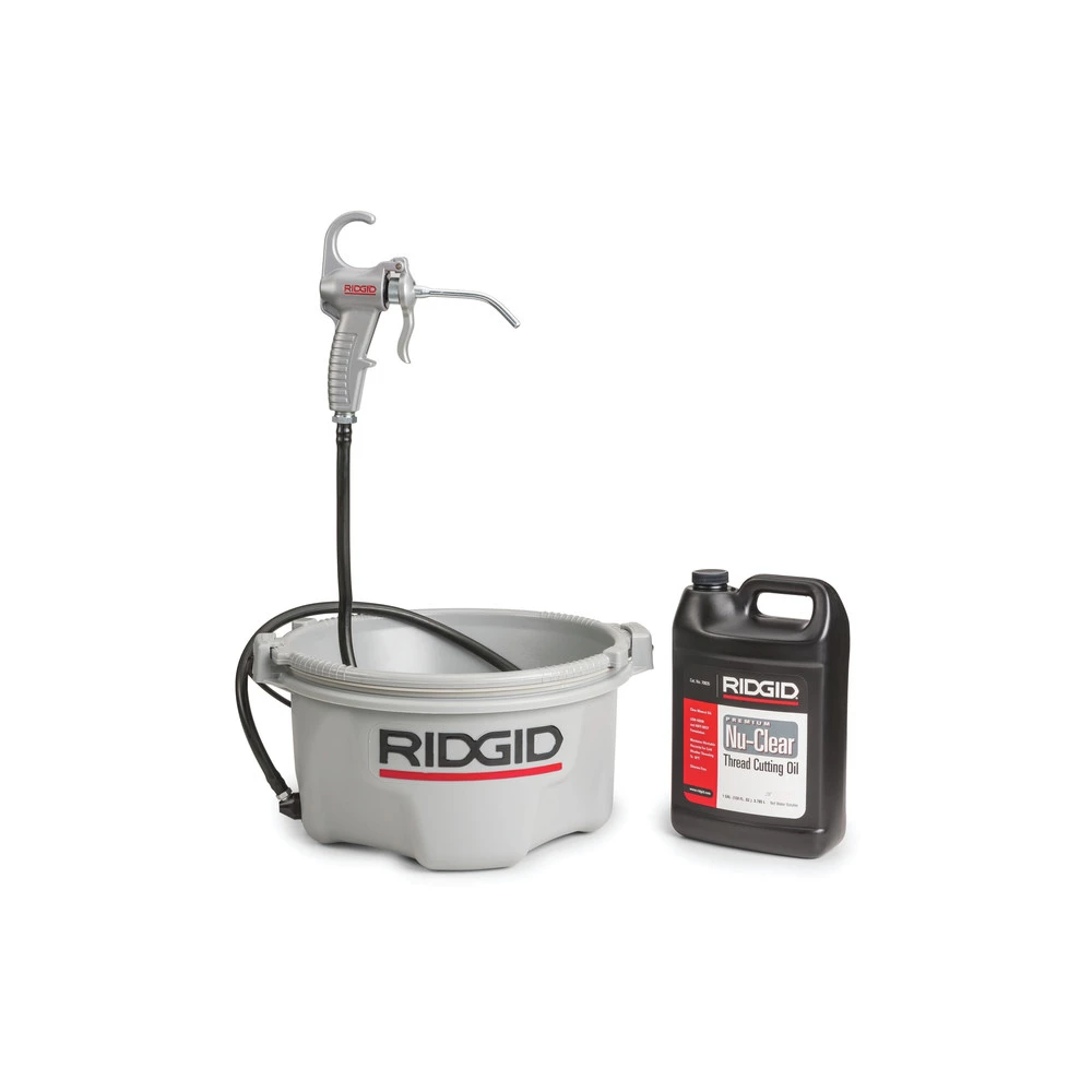 Ridgid 418 Handheld Oiler With 1 Gal. Premium Thread Cutting Oil - Image 2
