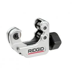 Ridgid 101 1-1/8 In. Capacity Close Quarters Tubing Cutter